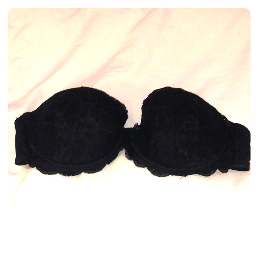 Strapless bra